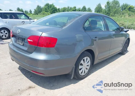 2013 Volkswagen Jetta 2.0L S из США, поврежденный, VIN 3VW2K7AJ3DM412139